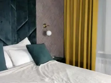 Offline elsa_carterr on Chaturbate