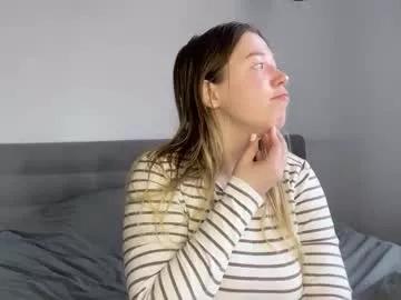 ember_bunny from Chaturbate