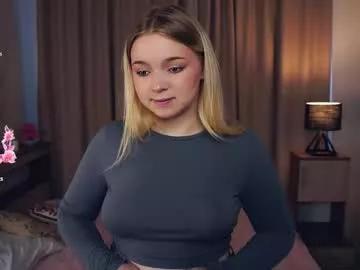 emelianae from Chaturbate