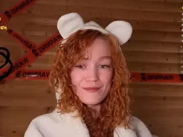 Offline emiliyafox on Chaturbate