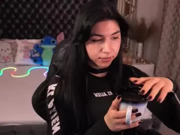 Offline emilycandys on Chaturbate