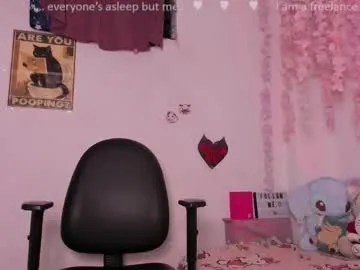 emilycollei — Controlx1 minute [55 tokens left] #pussylips #bbw #cosplay #squirt #anal