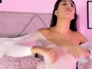 Freechat emilyh_ on Chaturbate