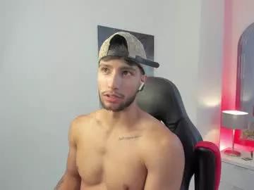 emmet_collins from Chaturbate