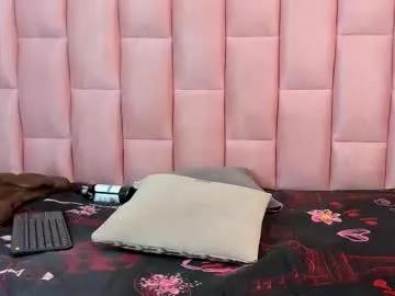 emmily_keller from Chaturbate