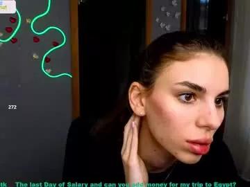 emmygreans from Chaturbate