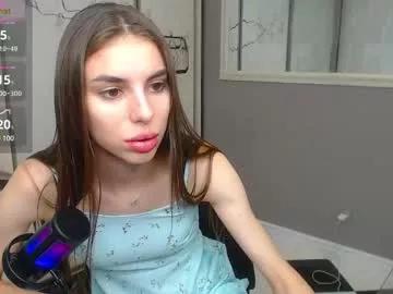 emmygreans from Chaturbate