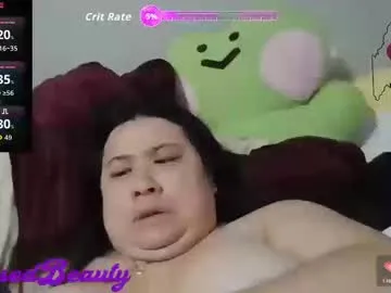 encasedbeauty on Chaturbate