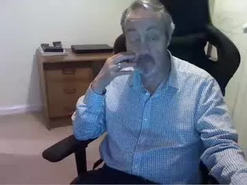 Offline erasmus_d on Chaturbate