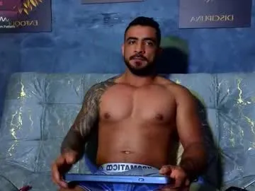 Offline eric_harrison1 on Chaturbate