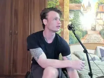 Offline eric_the_vikking on Chaturbate