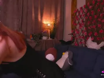 Offline evaaura on Chaturbate