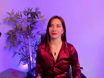 evee_e on Chaturbate 