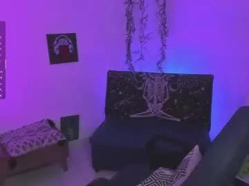 evee_uwu from Chaturbate