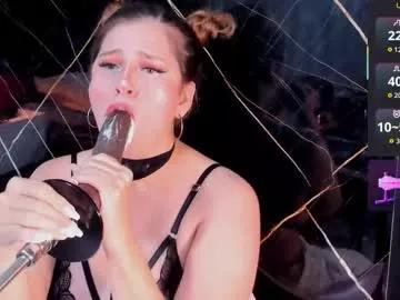 evelin_belen from Chaturbate