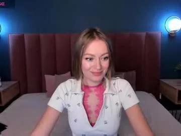 evelynpoole from Chaturbate