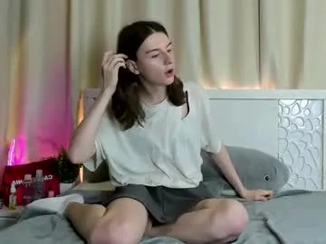 evie_may on Chaturbate 