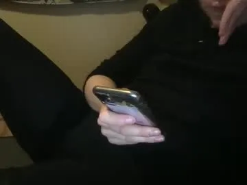 Offline farturarma on Chaturbate