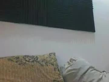 fezzyqt from Chaturbate