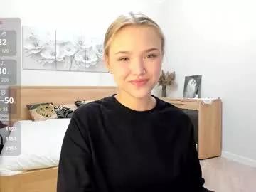 flooora_0 from Chaturbate