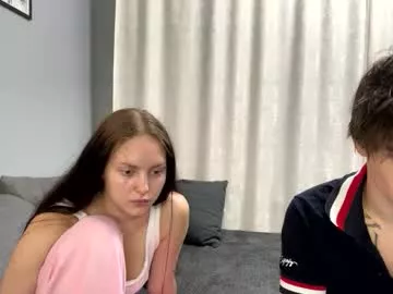 flowerscouple on Chaturbate