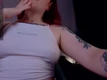 Offline foxgirlandmerguis on Chaturbate