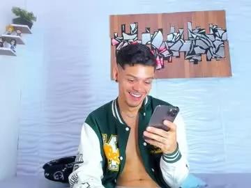 friendsofeverything_ from Chaturbate is Freechat