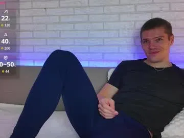 Offline garettvosss on Chaturbate