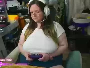 geeky_kitten from Chaturbate