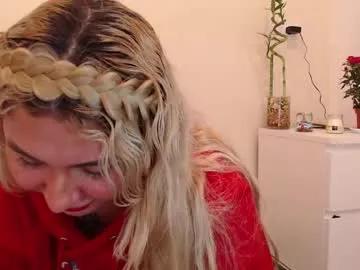 genesisgems11_ from Chaturbate