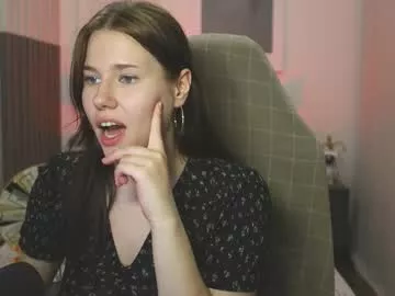 Offline girl_u_never_met on Chaturbate