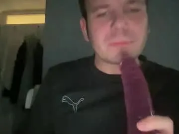 Offline gotitgoin_ on Chaturbate