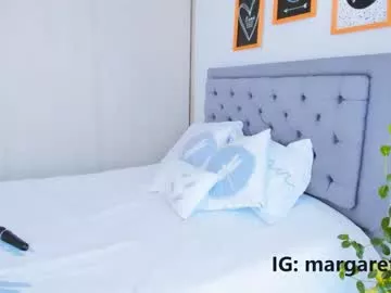 Offline h0ney__p0t on Chaturbate