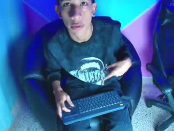 Offline haresandpame_mds on Chaturbate