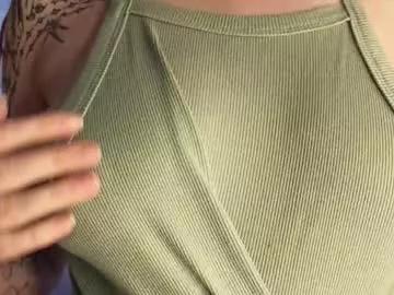 harrieteasley from Chaturbate