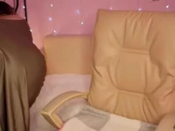 helens_lov from Chaturbate