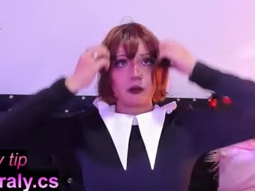 Offline hey_noraly on Chaturbate