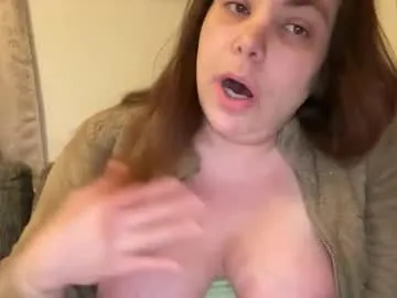 Offline hichemlacoste333 on Chaturbate