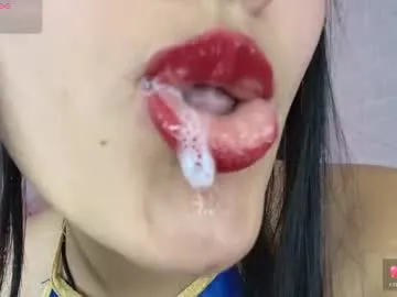 Offline hinata_21_ on Chaturbate