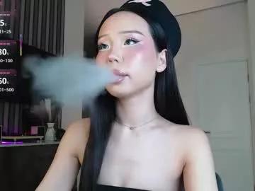 hinnarin model from Chaturbate