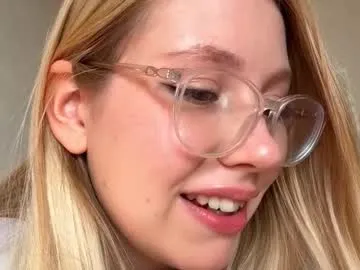 Offline horney_audrey on Chaturbate