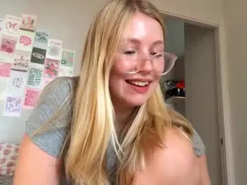 Offline horney_audrey on Chaturbate