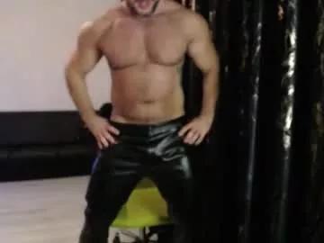 hotterlrg from Chaturbate
