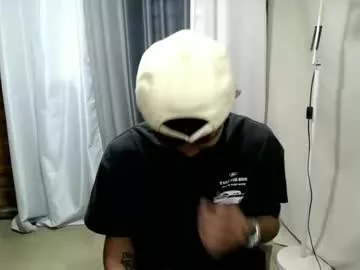 Offline hugecockchristian on Chaturbate