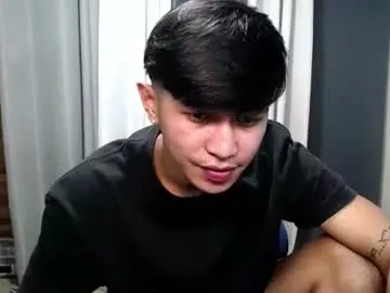 Offline hugecockchristian on Chaturbate