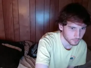 hugsankisses on Chaturbate