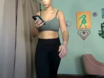 Offline hunyybunz on Chaturbate