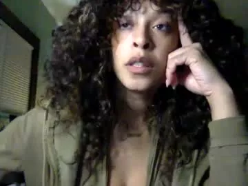 Offline hunyybunz on Chaturbate