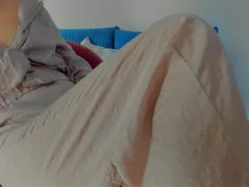 Offline icebaby16 on Chaturbate