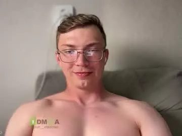Group iron__chapman on Chaturbate